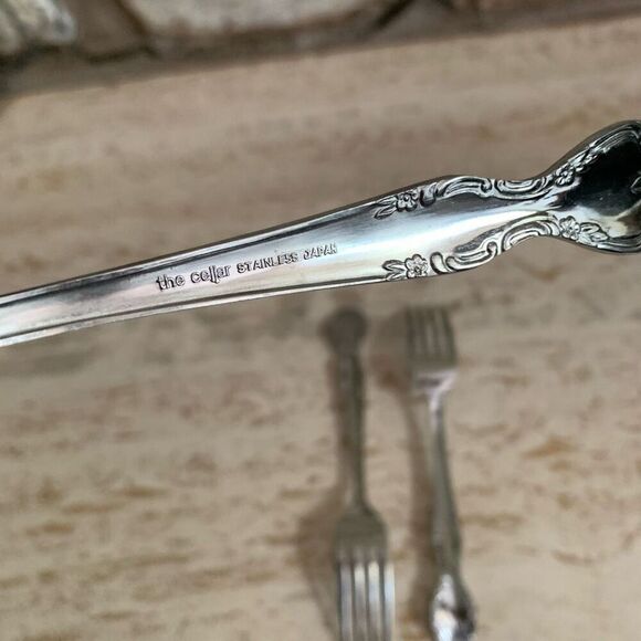 The Cellar Japan set of Three Dinner forks (larger) - Picture 9 of 9